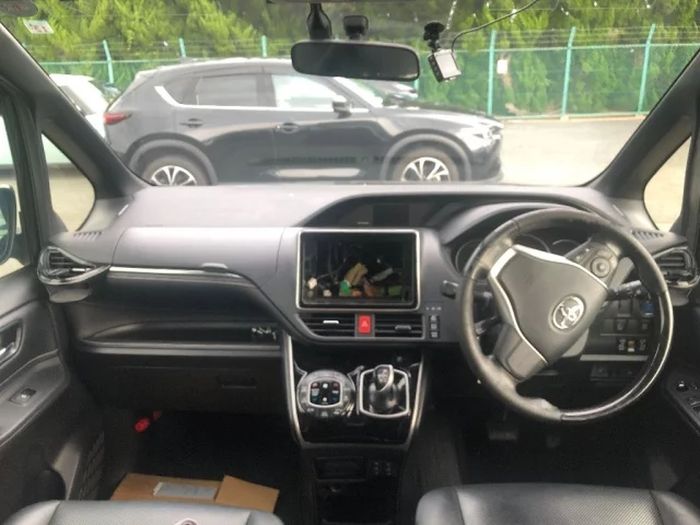 Toyota ESQUIRE
