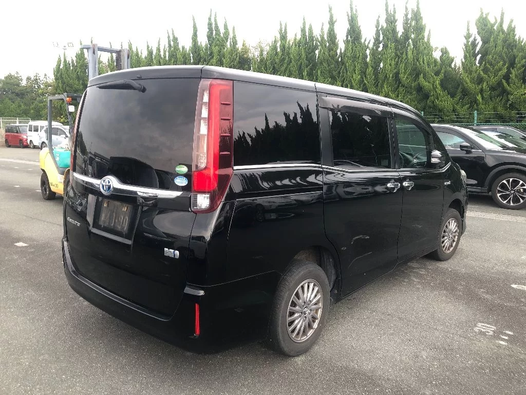 Toyota ESQUIRE