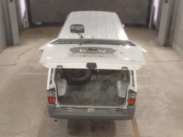 Mazda BONGO VAN