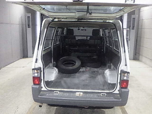 Mazda BONGO VAN