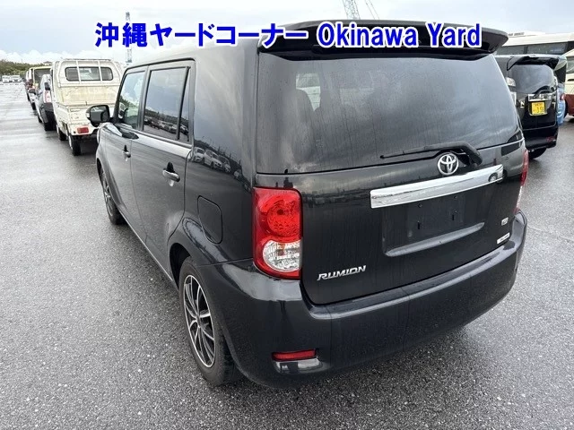 Toyota COROLLA RUMION