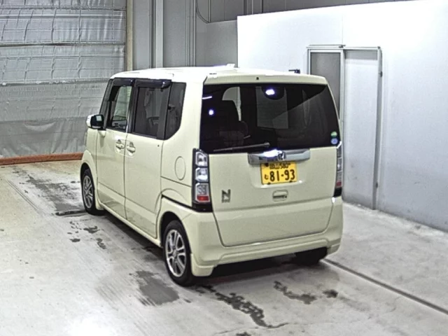 Honda N BOX
