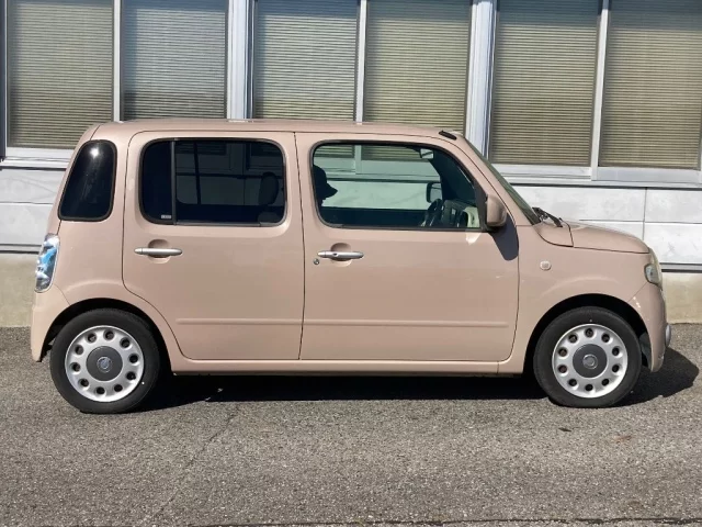 Daihatsu MIRA