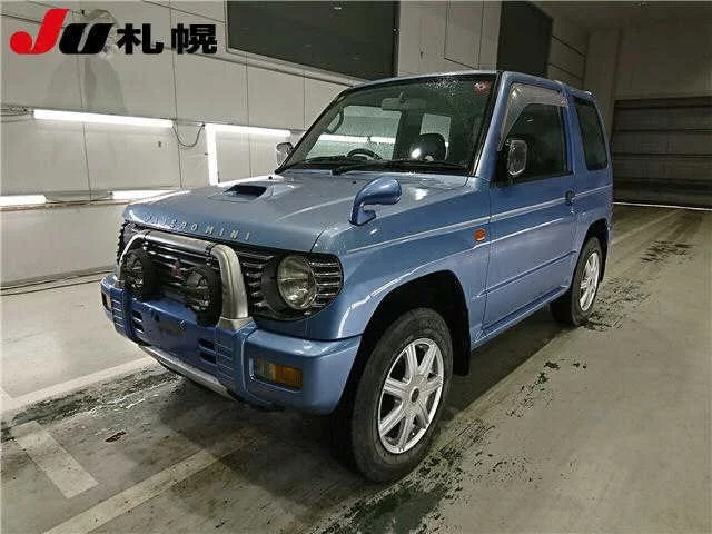 Mitsubishi PAJERO MINI