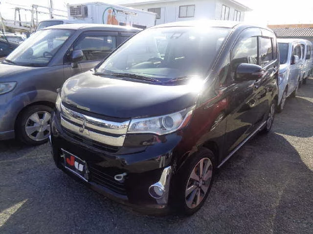 Mitsubishi EK CUSTOM