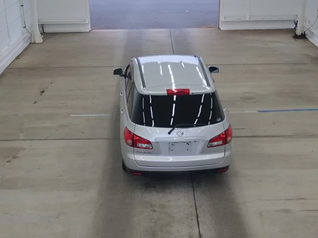 Nissan WINGROAD