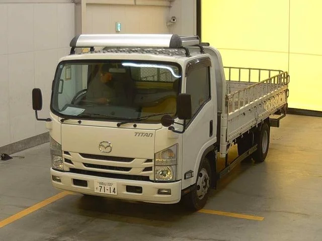 Mazda TITAN