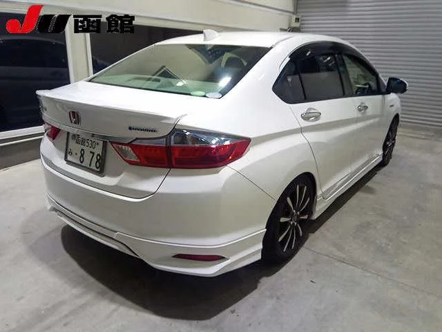 Honda GRACE