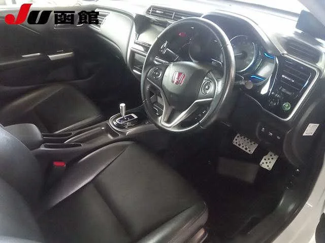 Honda GRACE