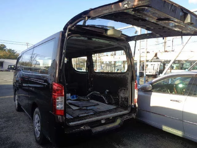 Nissan CARAVAN VAN