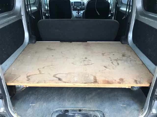 Nissan NV200