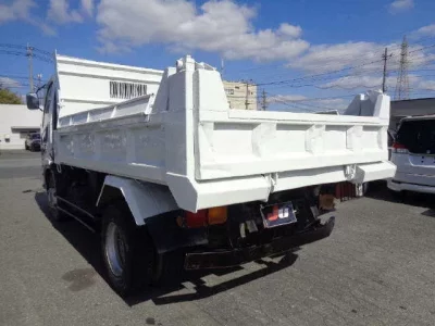 Mitsubishi FUSO FIGHTER