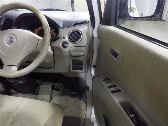 Suzuki PALETTE