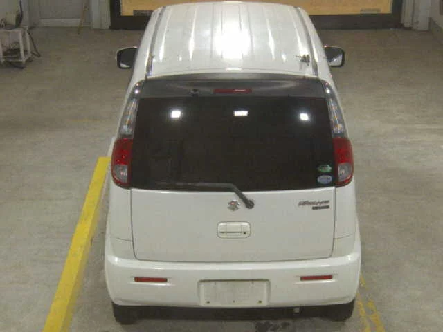 Suzuki MRWAGON