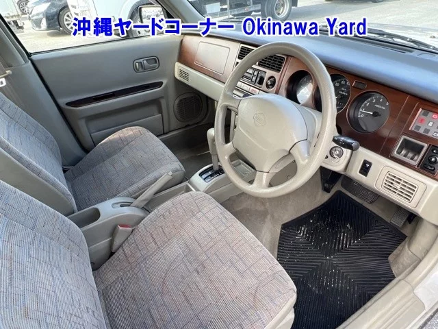 Nissan RASHEEN