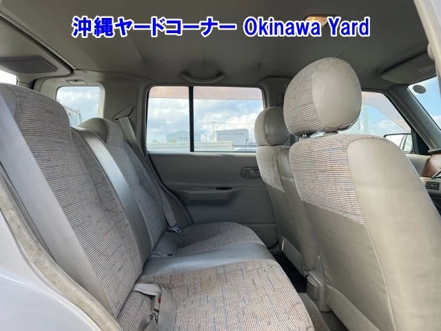 Nissan RASHEEN
