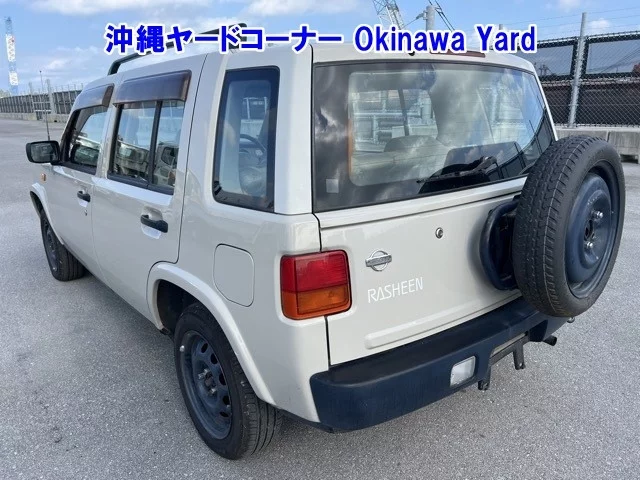Nissan RASHEEN