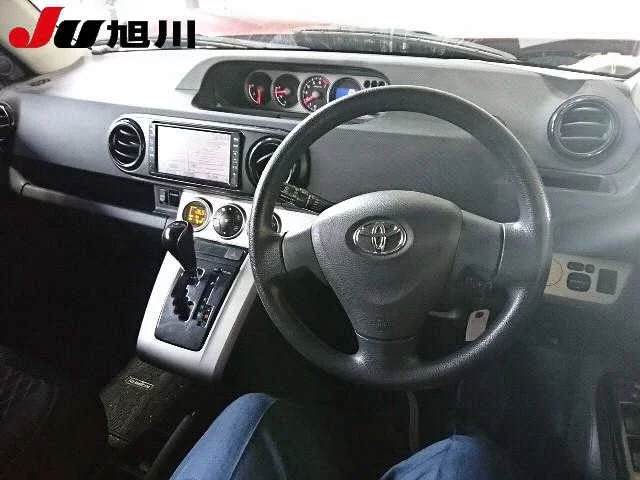 Toyota COROLLA RUMION