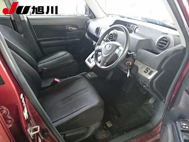Toyota COROLLA RUMION
