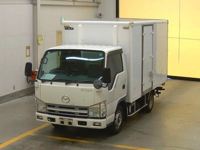 Mazda TITAN