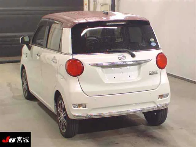 Daihatsu Cast