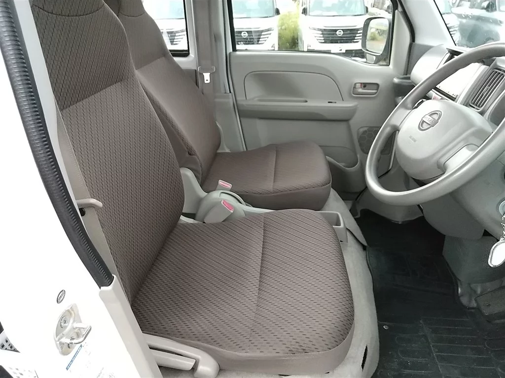 Nissan CLIPPER VAN