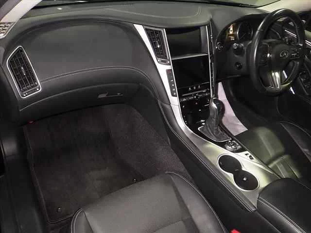 Nissan SKYLINE