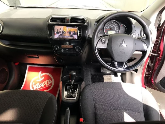 Mitsubishi MIRAGE