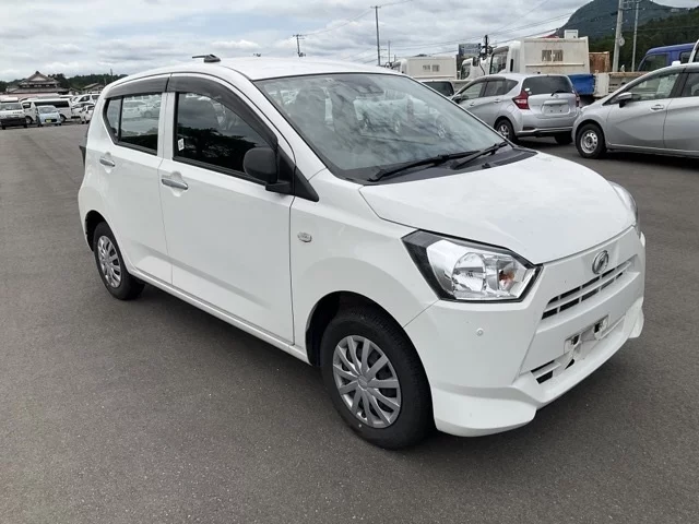 Daihatsu MIRA E S