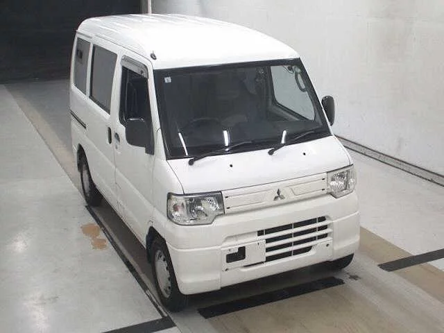 Mitsubishi MINICAB VAN