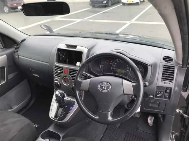 Toyota RUSH