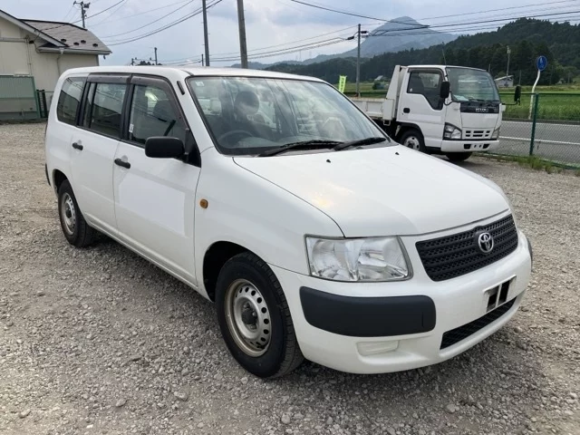 Toyota SUCCEED