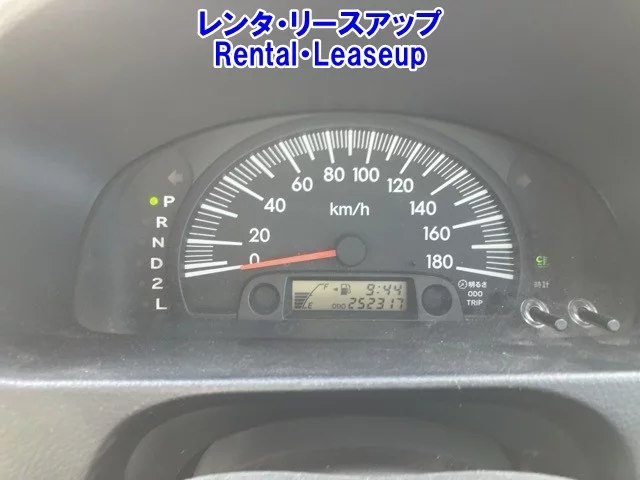 Toyota SUCCEED