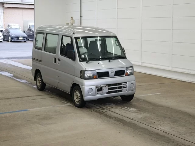 Nissan CLIPPER VAN