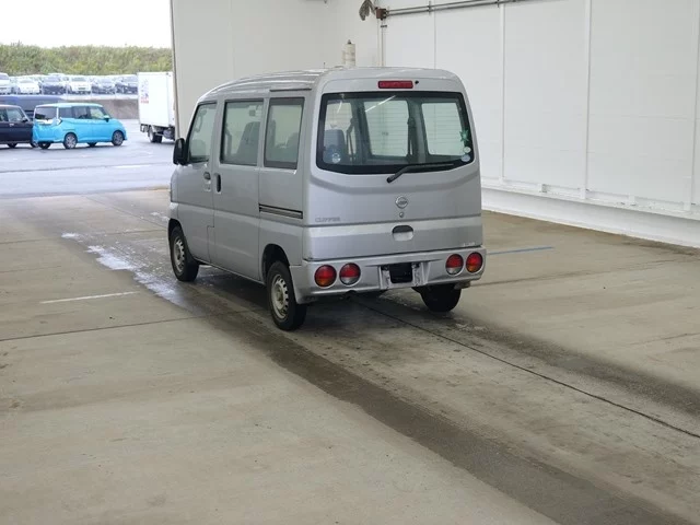 Nissan CLIPPER VAN