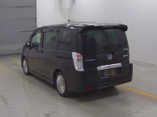 Honda STEP WAGON