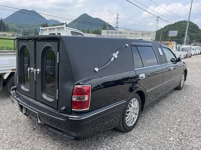 Toyota CROWN ESTATE