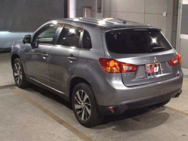 Mitsubishi RVR