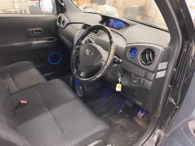 Toyota BB