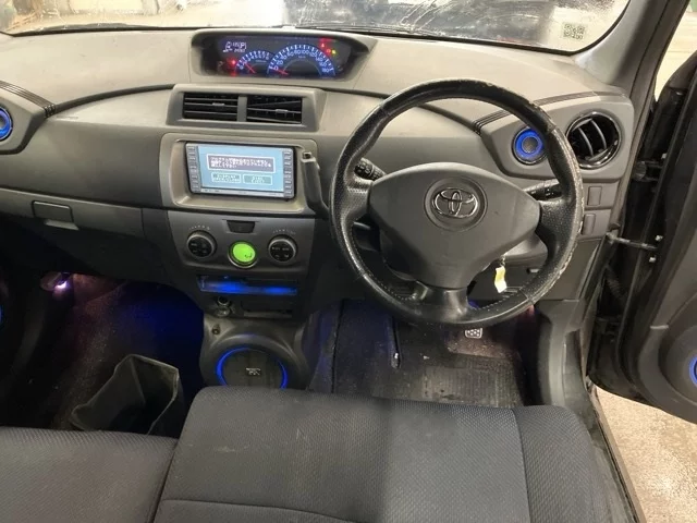 Toyota BB