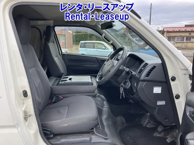 Toyota REGIUS ACE VAN
