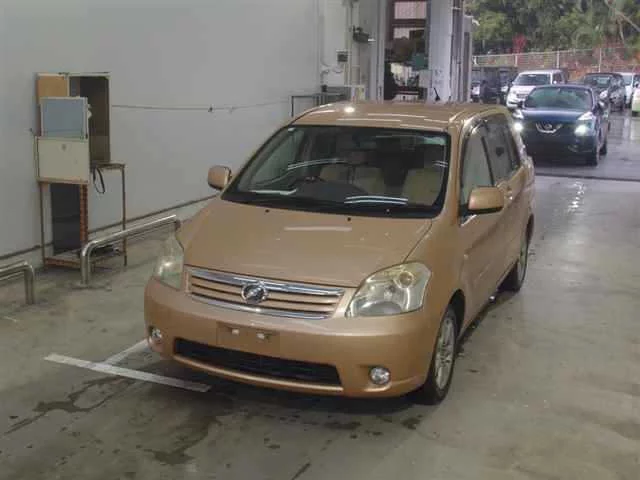 Toyota RAUM