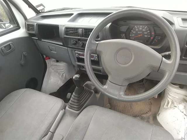 Nissan CLIPPER TRUCK
