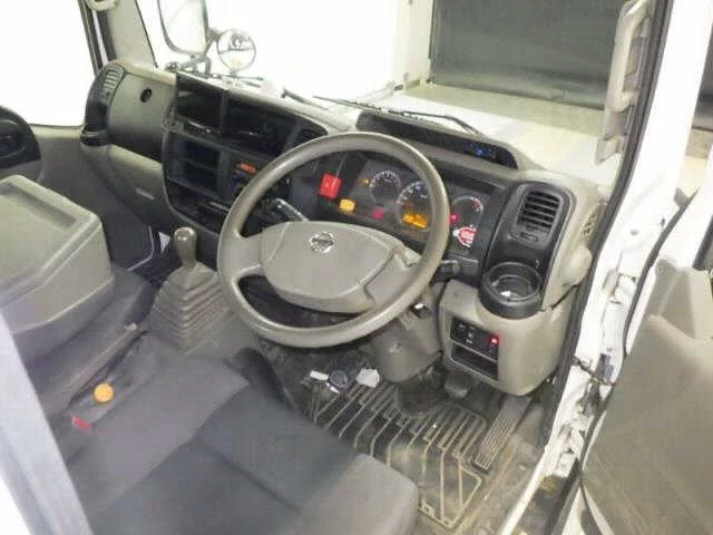 Nissan ATLAS