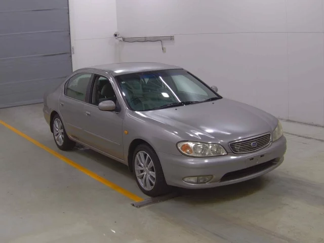 Nissan CEFIRO