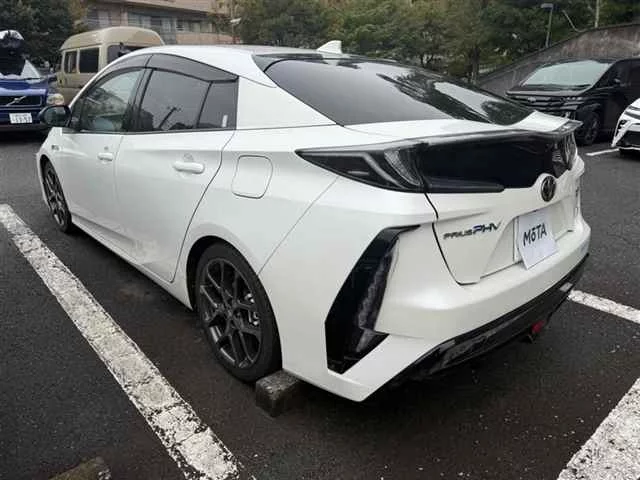 Toyota PRIUS PHV