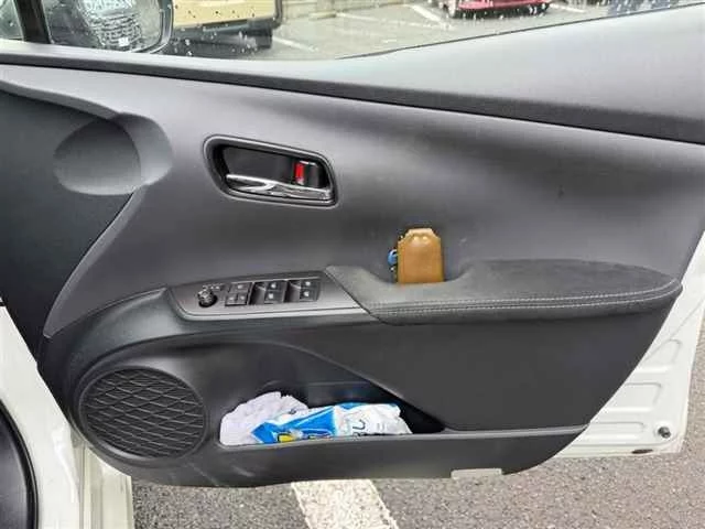 Toyota PRIUS PHV