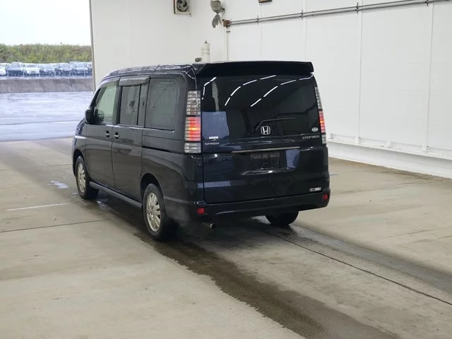 Honda STEP WAGON