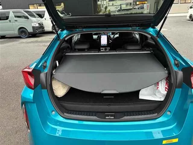 Toyota PRIUS PHV