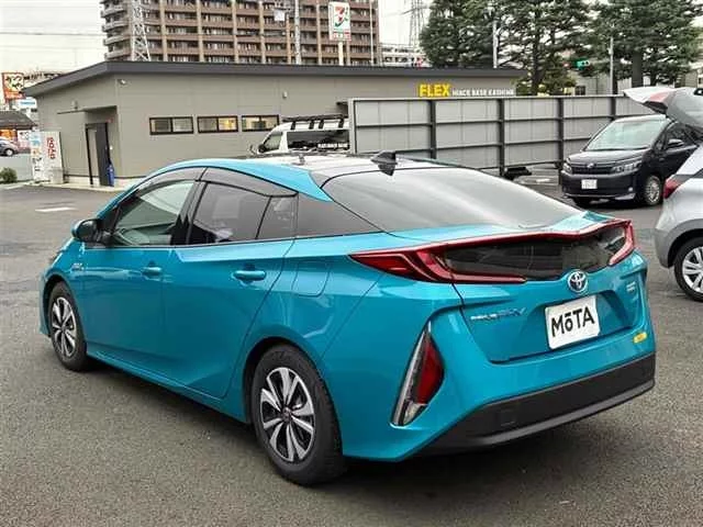 Toyota PRIUS PHV